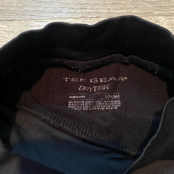 Black Long Sleeve Top - Picture 2 of 2